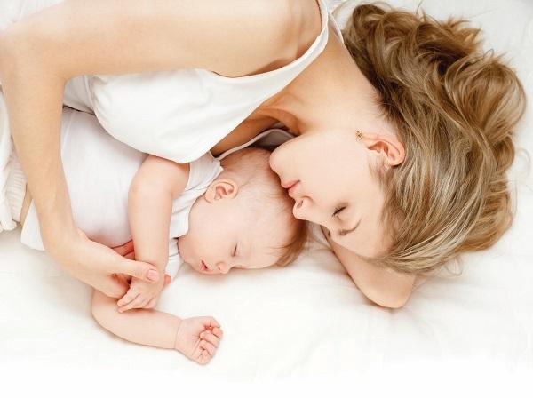 Trà gạo lứt có tốt cho mẹ sau sinh không 2