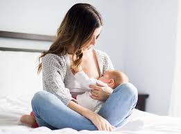 Trà gạo lứt có tốt cho mẹ sau sinh không
